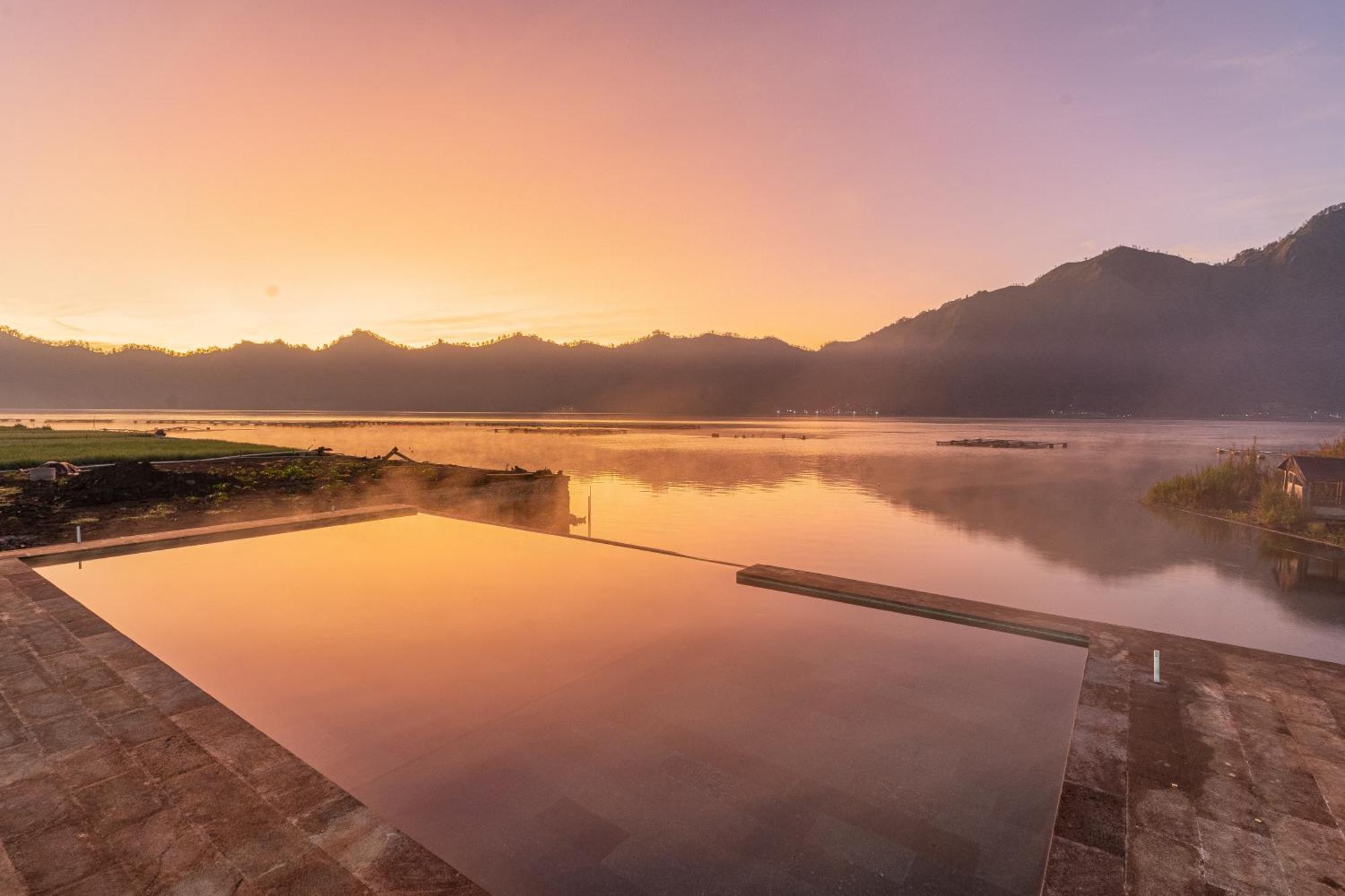D Sila'S Tepi Danu Villas Kintamani & Natural Hot Spring エクステリア 写真